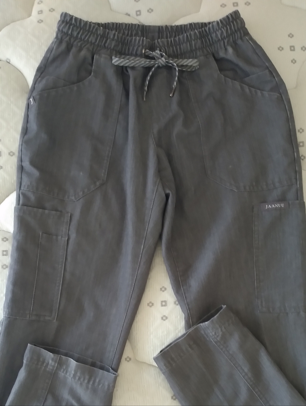 Jaanuu Women's Charcoal Cargo Scrub Pants